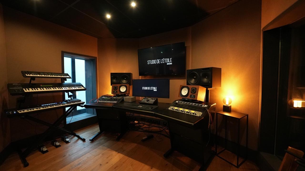 Régie du Studio de l'Étoile, claviers et console de production